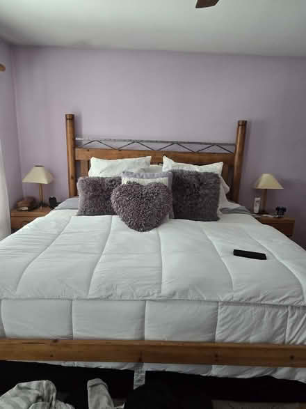 Photo of free Bedroom furniture (17 Tarcote ct, Newark DE 19702) #1