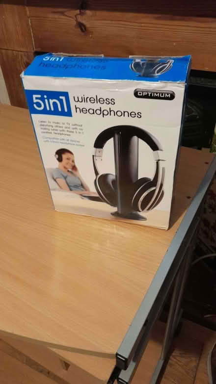 Photo of free Wireless headphones (Winchester SO23) #1
