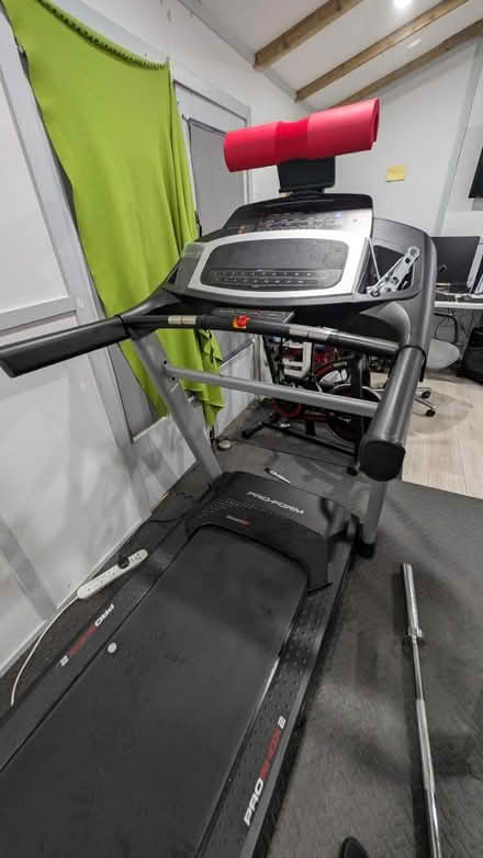 Photo of free treadmill useable for parts (BT48) #1