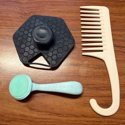 Photo of free grooming items - used (midtwn) #1
