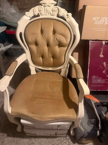 Photo of free Renaissance Chair (ME7) #1