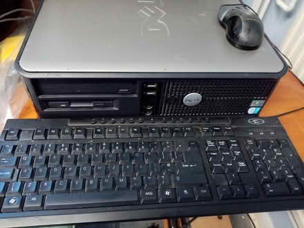 Photo of free Dell desktop computer (Emsworth PO10 Off A259) #2