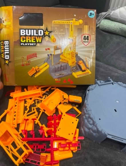 Photo of free Build Crew Playset (HA1 - Harrow) #1