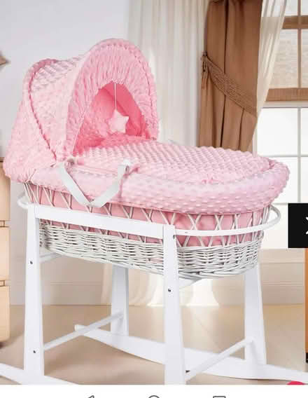 Photo of Moses basket with Stand (Canons Corner HA7) #4