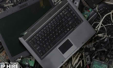 Photo of Old Electronics, Motherboards, Cables (Hackney E8) #2