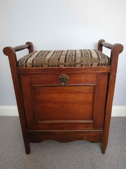 Photo of free Piano stool - wooden (Teddington TW11) #3