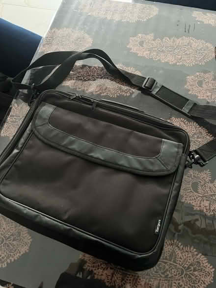 Photo of free 2 laptop bags (Slough SL2) #1