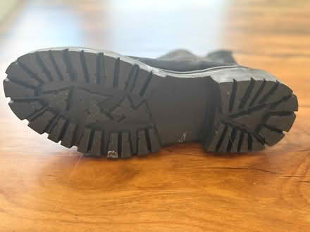 Photo of free Black boots size 8 or 8.5 (Kanata Lakes) #3