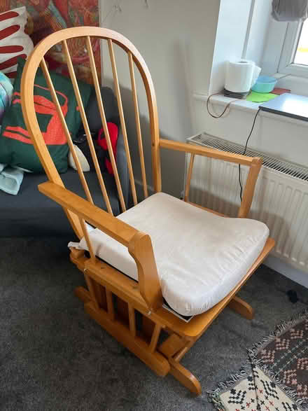 Photo of free nursing chair (S6) #3