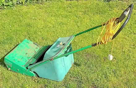 Photo of free Qualcast electric cylinder mower (Fordingbridge SP6) #1
