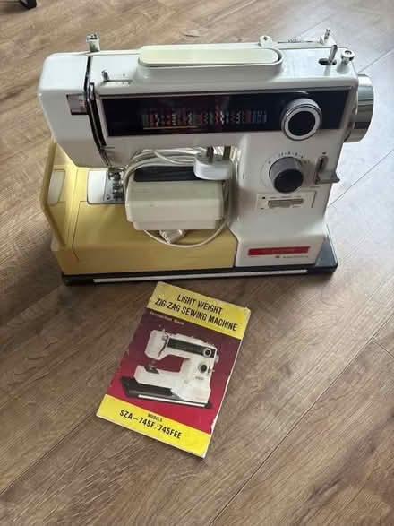 Photo of free Old sewing machine (Swindon SN3 2RG) #1