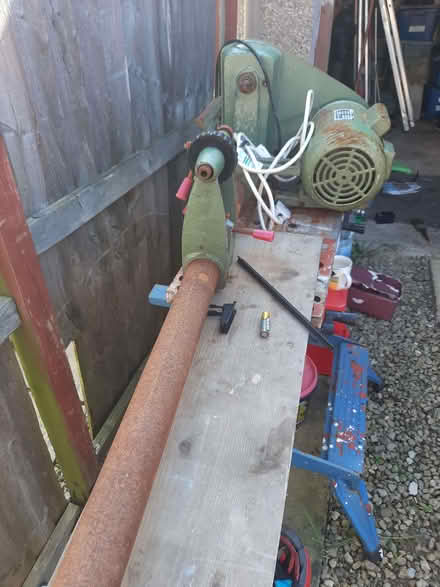 Photo of free Variable speed wood turning lathe and tools, chucks (Heysham LA3) #1