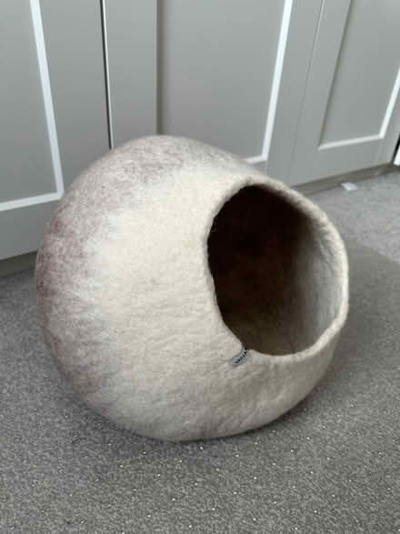 Photo of free Cat cave (Erith DA8) #1