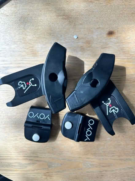 Photo of free Yoyo zen 1 - car seat clips (Queen’s Park) #1
