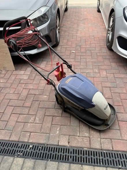 Photo of free Spear and Jackson Lawnmower (Rhosrobin, Wrexham) #2