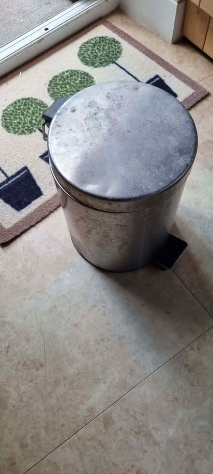 Photo of free Bin (South Tonbridge TN9) #2