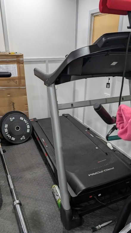 Photo of free treadmill useable for parts (BT48) #4