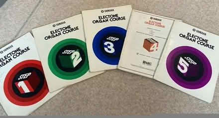 Photo of Yamaha Electone Organ Coursebooks (Shiregreen S5) #2