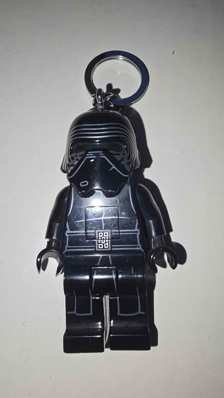 Photo of free Kylo Ren LED keyring (Bladon OX20) #1