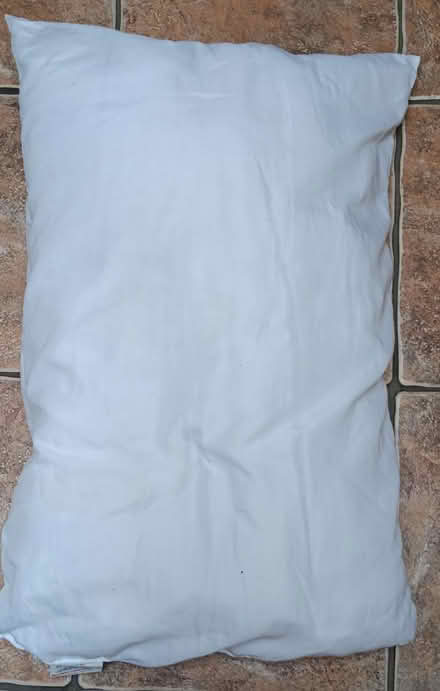 Photo of free Slumberdown Hollowfibre Pillow (Dalkey) #2