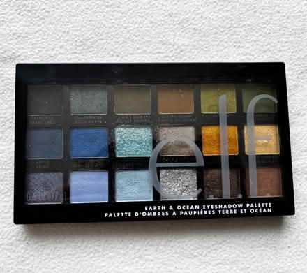 Photo of free Make up assortment (AL15GH) #4