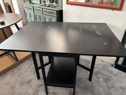 Photo of free Extendable dining table (Romford , Essex) #3
