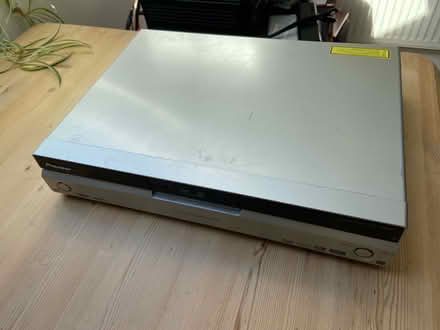 Photo of free Pioneer DVD/ CD player (Amersham Common HP7) #2