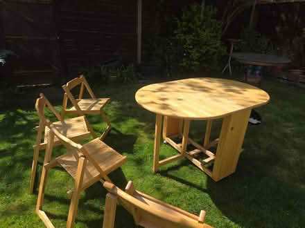 Photo of free Dining Room Table and chairs (Shenley lodge MK5) #1