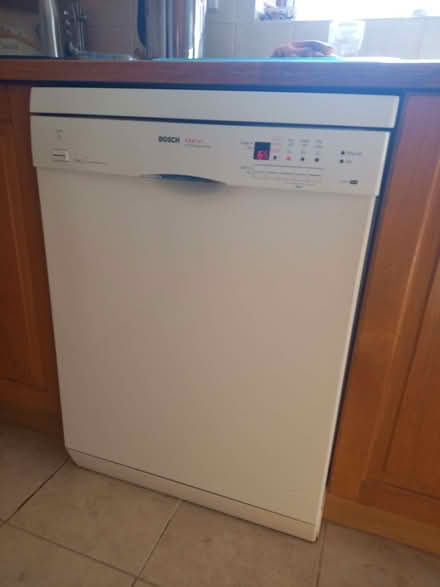 Photo of free Bosch dishwasher (Alfrick WR6) #1