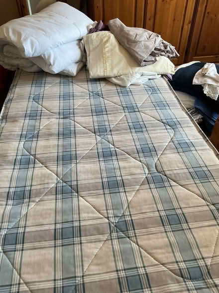 Photo of free Single bed with storage +duvet, mattress protector,bedding (Fawley SO45) #1