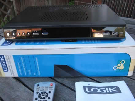 Photo of free Freeview TV recorder - faulty (Ruddington NG11) #4