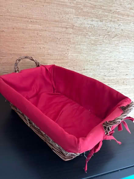 Photo of free Fabric-lined basket (Croton-on-Hudson) #2