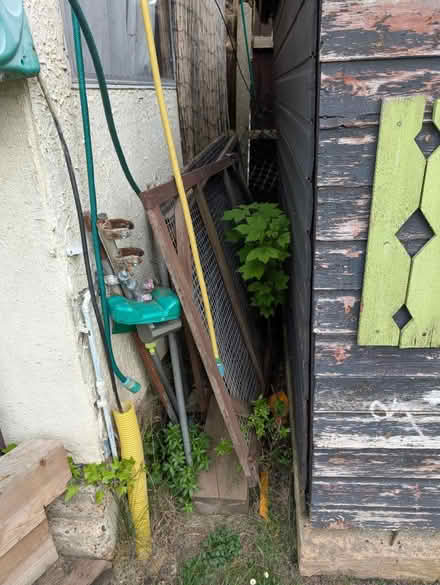 Photo of free Old Chicken coop (DA1) #2