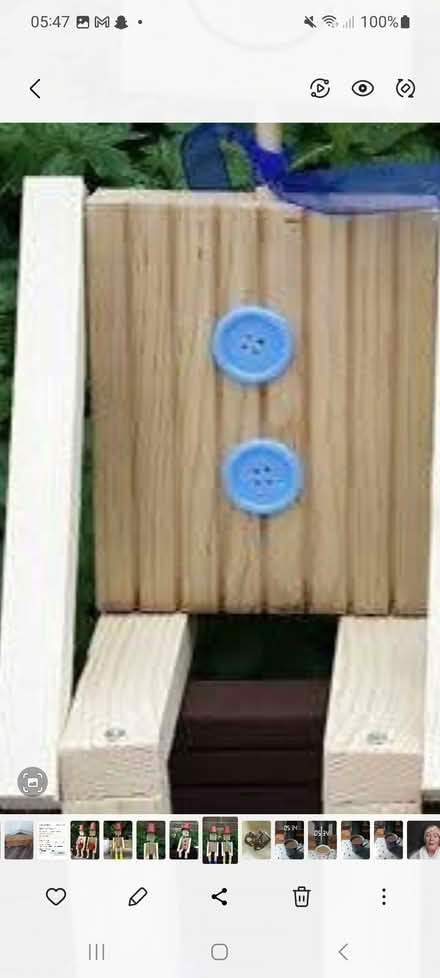 Photo of Buttons (Horton bank top BD7) #1