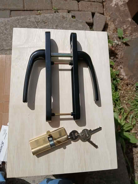 Photo of free Shed Door (Henfords Marsh BA12) #1