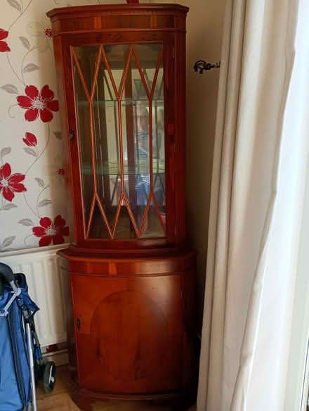 Photo of free Coffee table, corner unit (Durrington BN13) #2