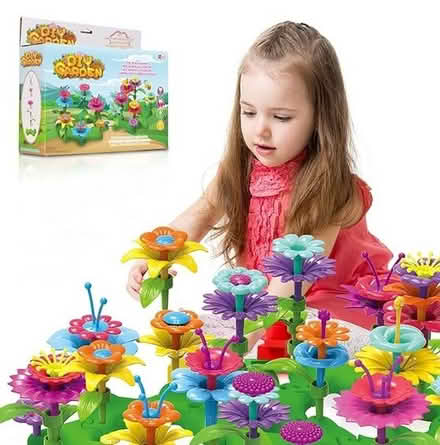 Photo of free Flower Building Construction Set (Hill Head, PO14 2) #1