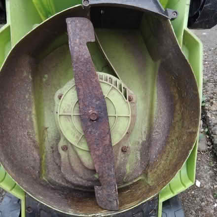 Photo of free Electric lawnmower (Ingol PR2) #4