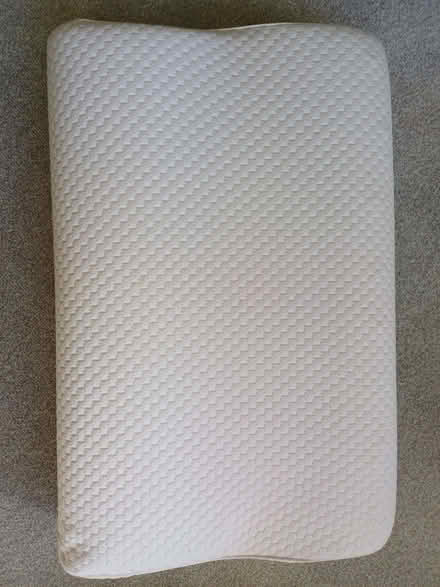 Photo of free Memory Foam Contour Pillow (Orgreave S13) #1