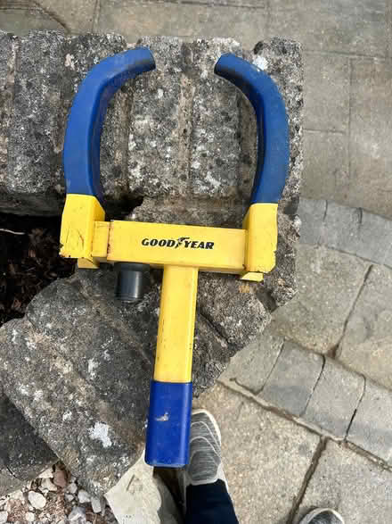 Photo of free Goodyear Wheel lock 2 Keys (Whitwick, Coalville LE67 5BR) #1
