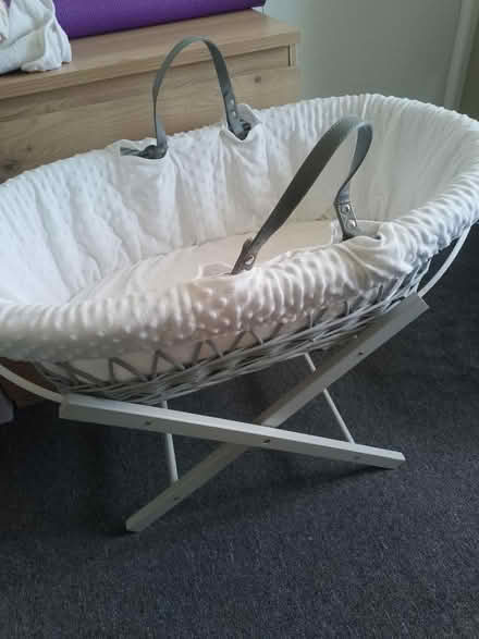 Photo of free Moses basket (DA8 Erith) #1