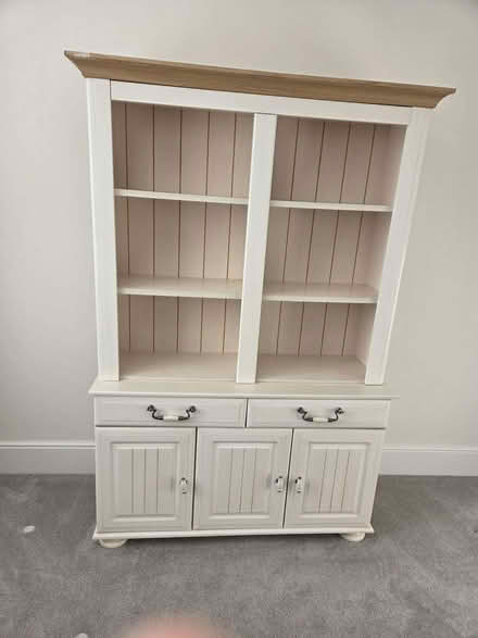 Photo of free 2 pieces display cabinet (Easington OX16) #1