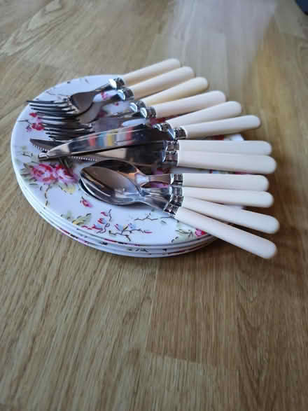 Photo of free Plates and cutlery (Home GU227) #1