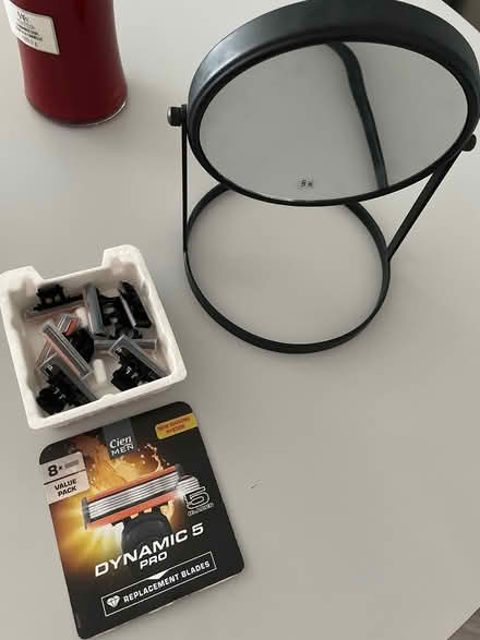 Photo of free Round mirror and unused lidl blades (Bath, Oldfield) #1