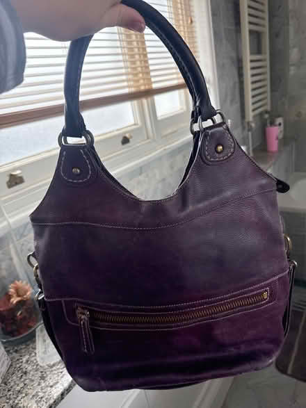 Photo of free Bag Roots, leather (Kensington Gardens W2) #1