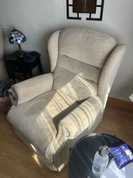 Photo of free 3 piece suite (Bracknell RG12) #2