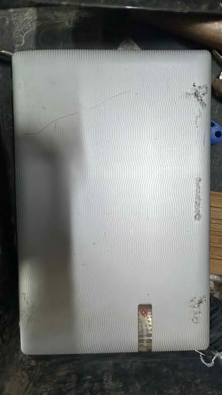 Photo of free Packard bell Easynote New95 laptop (North Baddesley SO52) #4