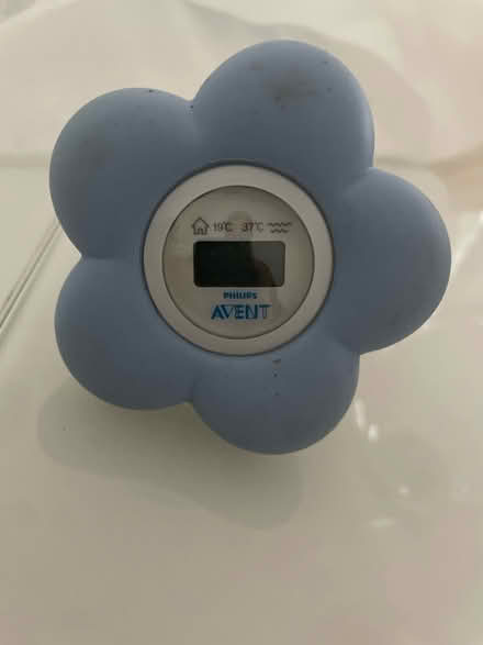 Photo of free Phillips Baby bath thermometer (Guildford, GU2) #3