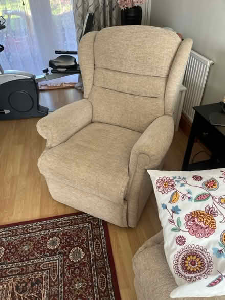 Photo of free 3 piece suite (Bracknell RG12) #3