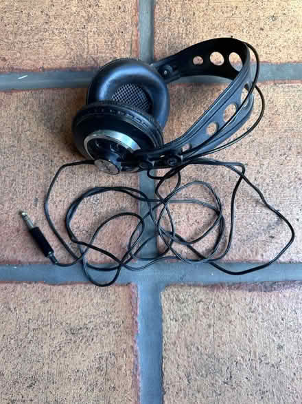 Photo of free Headphones (Hadlow TN11) #1